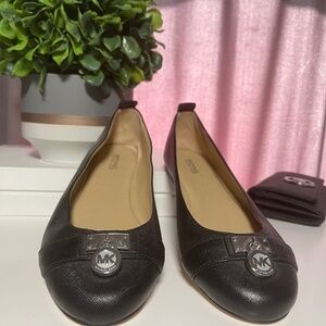 Michael Kors Ballet Flats NWT -9.5